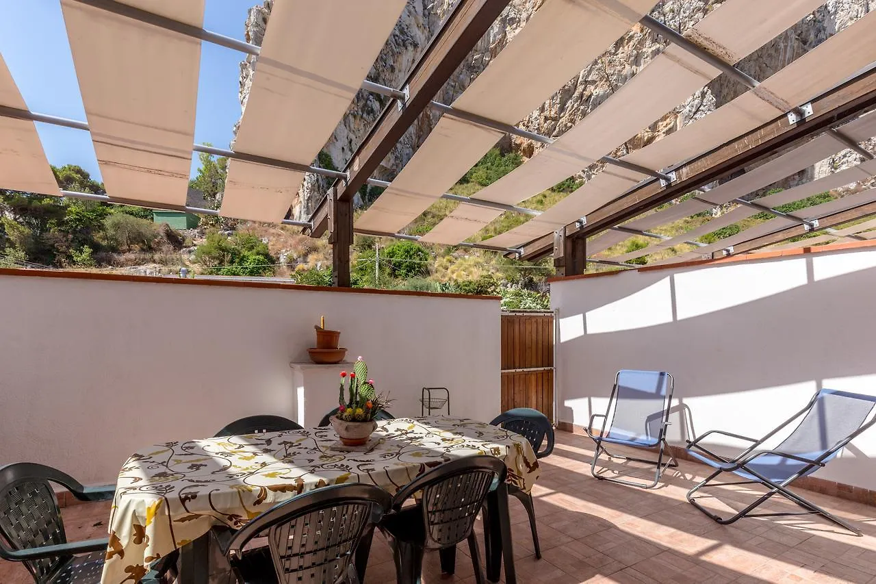 Semesterbostad Casa Vista Mare Capo Gallo Ovest Palermo