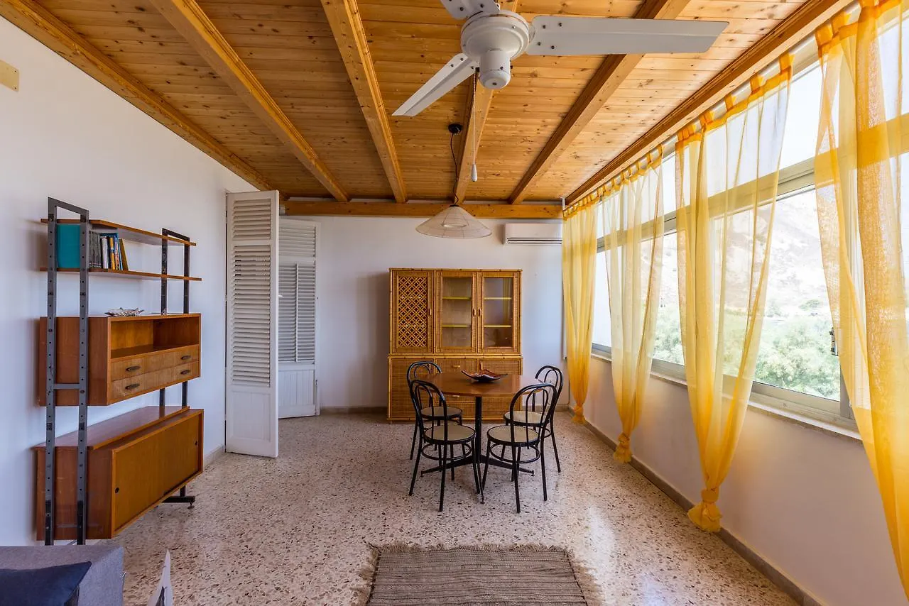 Casa Vista Mare Capo Gallo Ovest Παλέρμο 0*,  Ιταλία